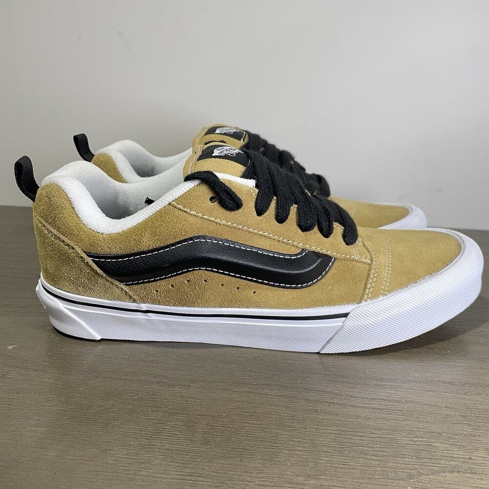 Vans Mens Size 9.5 Shoes NEW Knu Skool Low Suede Brown Black Skate Sneaker